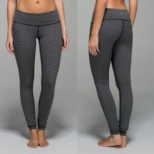 Lululemon Wunder Under Pant Full-On Luon Tri Geo Silver Spoon Black size 2